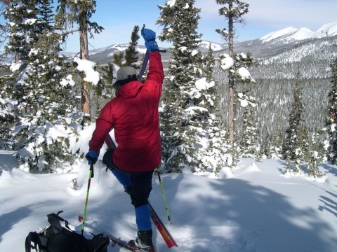 skiing image